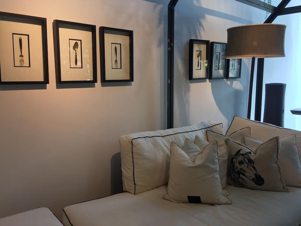M Roof Hotel & Residences Ίπο Εξωτερικό φωτογραφία
